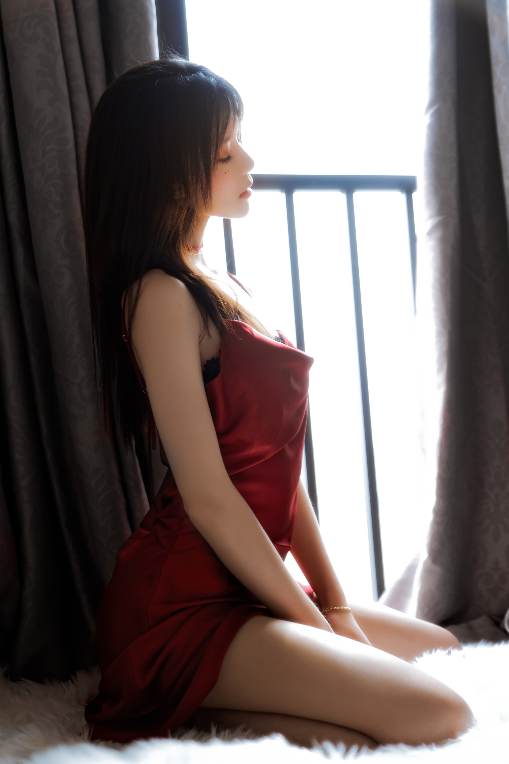 图片[1]-桜桃喵 – NO.078 千丝万缕的红02 [34P]-XikXak